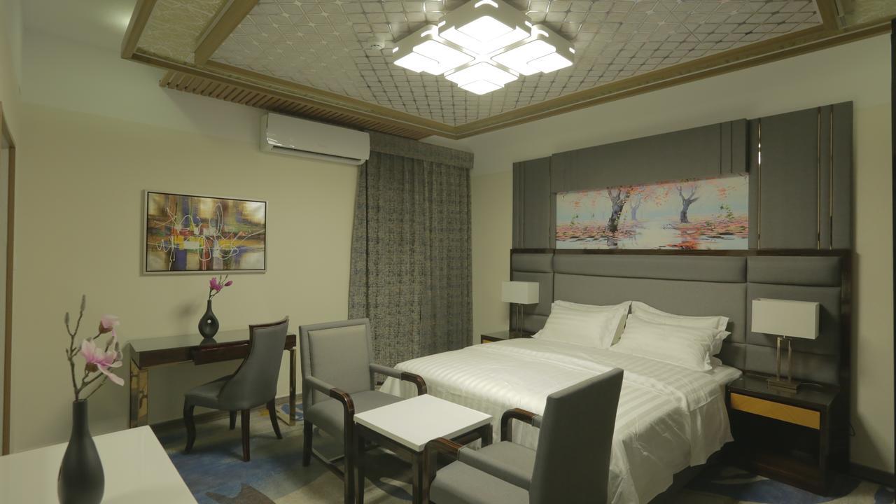 Niyaf Hotel Appartments Khamis Mushait Buitenkant foto