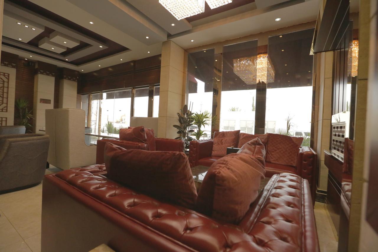 Niyaf Hotel Appartments Khamis Mushait Buitenkant foto
